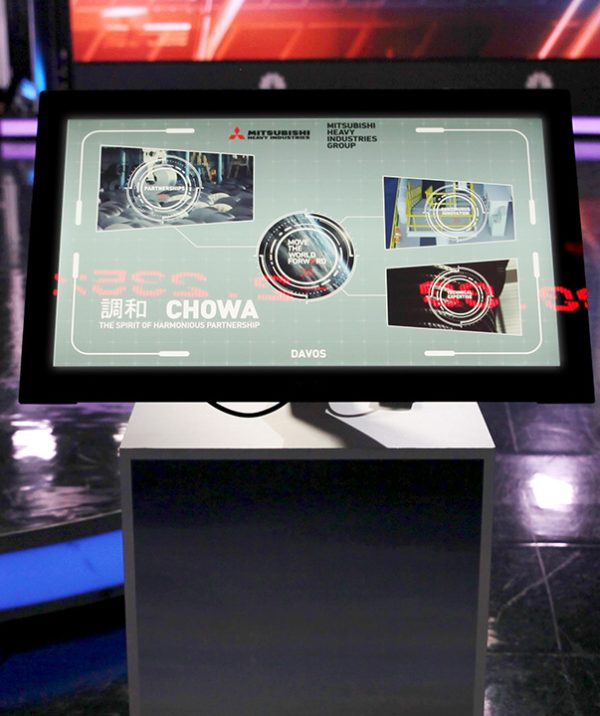 thumb-Chowa Touchscreen - Davos 2018